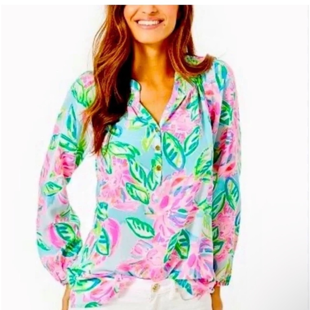 Lilly Pulitzer ELSA 100% Silk Top in multi totally blossom print size Medium NWT